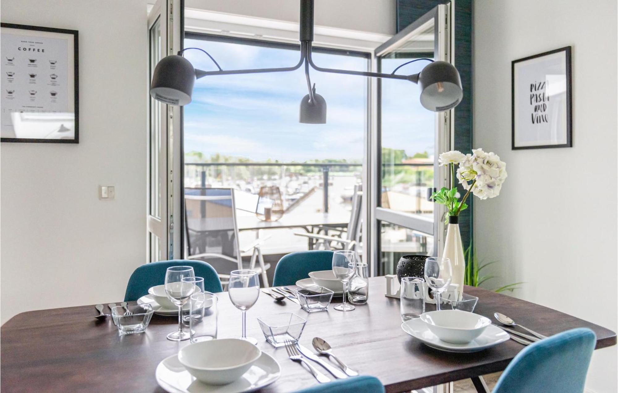 Amazing Apartment In Rechlin With Kitchen Exteriör bild
